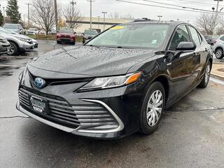 2021 Toyota Camry Hybrid for sale in Lansing MI