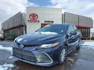 2022 Toyota Camry Hybrid for sale in Lansing MI