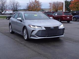 2020 Toyota Avalon Hybrid for sale in Miamisburg OH