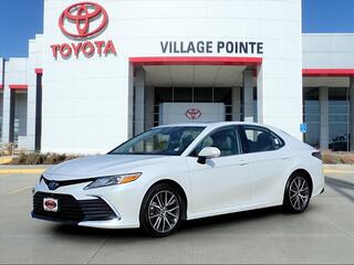 2022 Toyota Camry Hybrid for sale in Elkhorn NE