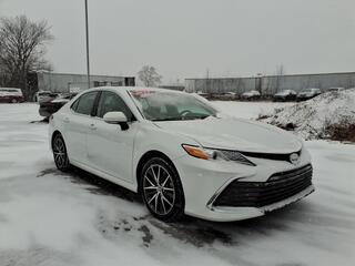 2023 Toyota Camry Hybrid for sale in Southfield MI