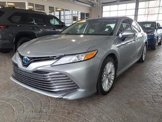 2020 Toyota Camry Hybrid for sale in Lansing MI