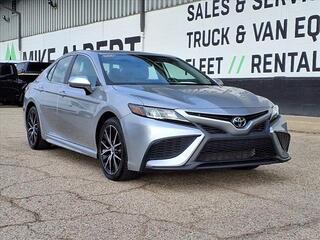 2021 Toyota Camry for sale in Cincinnati OH