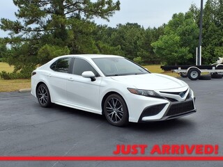 2022 Toyota Camry Hybrid for sale in Kinston NC