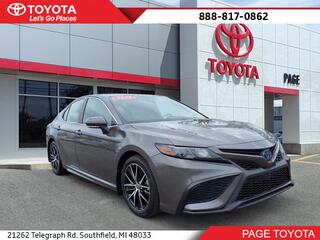 2022 Toyota Camry Hybrid