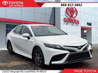 2022 Toyota Camry Hybrid for sale in Southfield MI