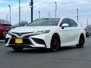 2021 Toyota Camry Hybrid for sale in Tilton IL