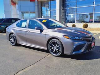 2024 Toyota Camry for sale in Janesville WI