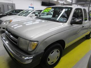 2000 Toyota Tacoma