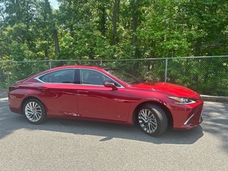 2019 Lexus ES 350