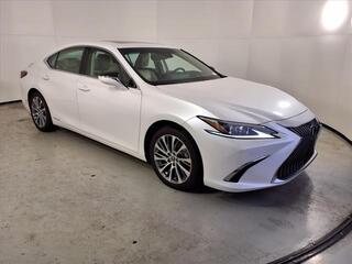 2020 Lexus ES 300h