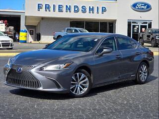 2021 Lexus ES 300h