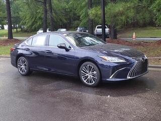 2025 Lexus ES 300h