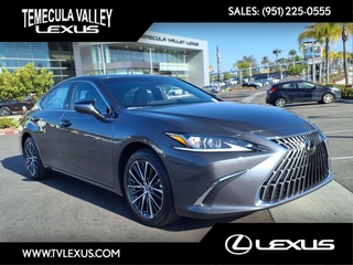 2025 Lexus ES 300h