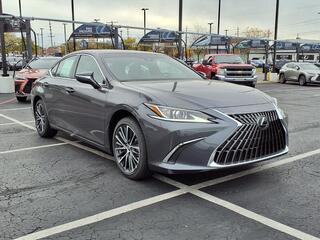 2025 Lexus ES 300h for sale in Cleveland OH