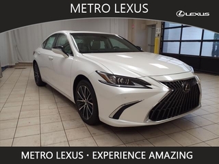 2025 Lexus ES 300h for sale in Cleveland OH