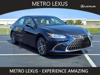 2025 Lexus ES 300h for sale in Cleveland OH