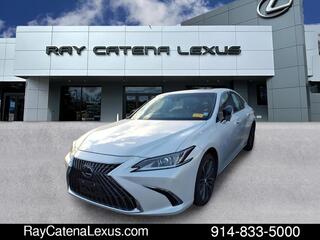 2023 Lexus ES 300h for sale in Larchmont NY