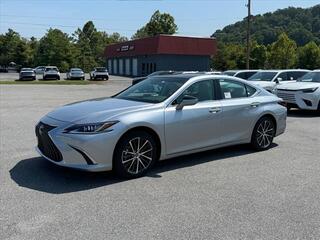 2025 Lexus ES 350