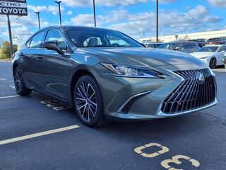 2025 Lexus ES 350 for sale in Cleveland OH