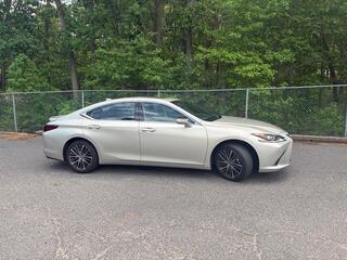 2024 Lexus ES 350