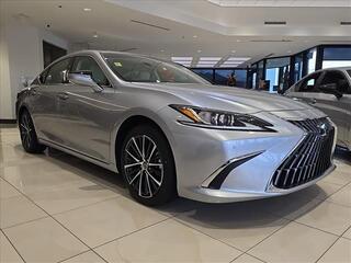 2025 Lexus ES 350 for sale in Brookfield WI