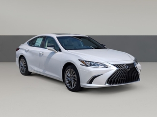 2025 Lexus ES 300h