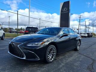 2025 Lexus ES 300h for sale in Toledo OH