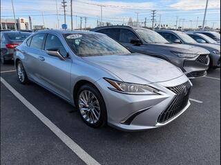 2023 Lexus ES 300h