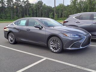 2025 Lexus ES 300h