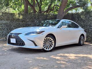 2022 Lexus ES 350