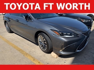 2025 Lexus ES 350