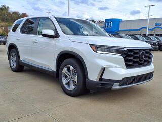 2025 Honda Pilot for sale in Triadelphia WV