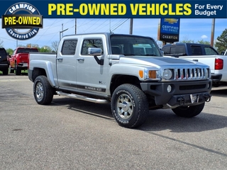 2010 Hummer H3T