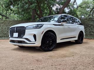 2025 Lincoln Aviator