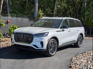 2025 Lincoln Aviator