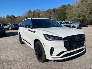 2026 Lincoln Aviator