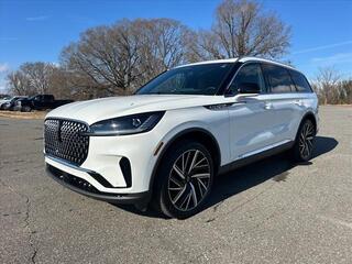 2025 Lincoln Aviator