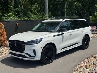 2025 Lincoln Aviator