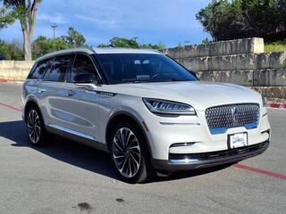 2023 Lincoln Aviator