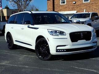 2024 Lincoln Aviator