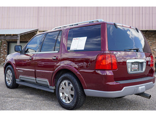 2004 Lincoln Navigator