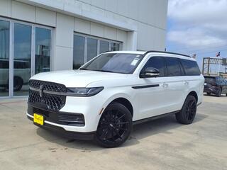 2025 Lincoln Navigator