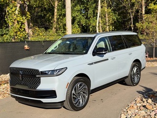 2025 Lincoln Navigator