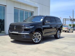 2025 Lincoln Navigator