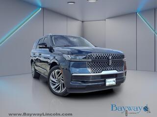 2025 Lincoln Navigator