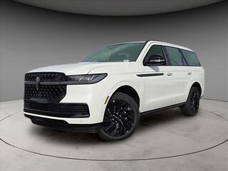 2025 Lincoln Navigator