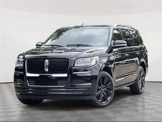 2023 Lincoln Navigator