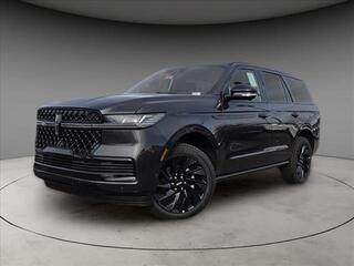 2025 Lincoln Navigator