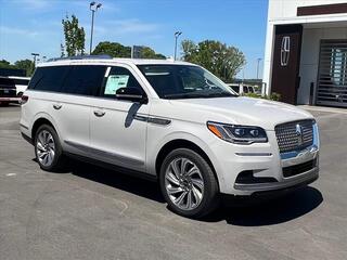 2024 Lincoln Navigator